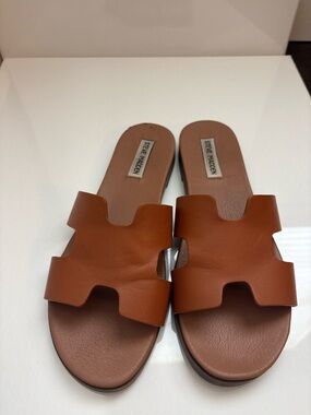 Steve Madden Tan Brown Slide Sandals